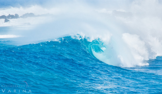 Photographing waves with a Telephoto Lens, Papa Bay, Miloli'i - Big Island - Hawai'i by Varina Patel