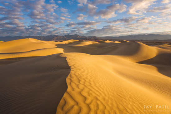 Landscape photo without Circular Polarizer, Mesquite Dunes, Death Valley National Park, California